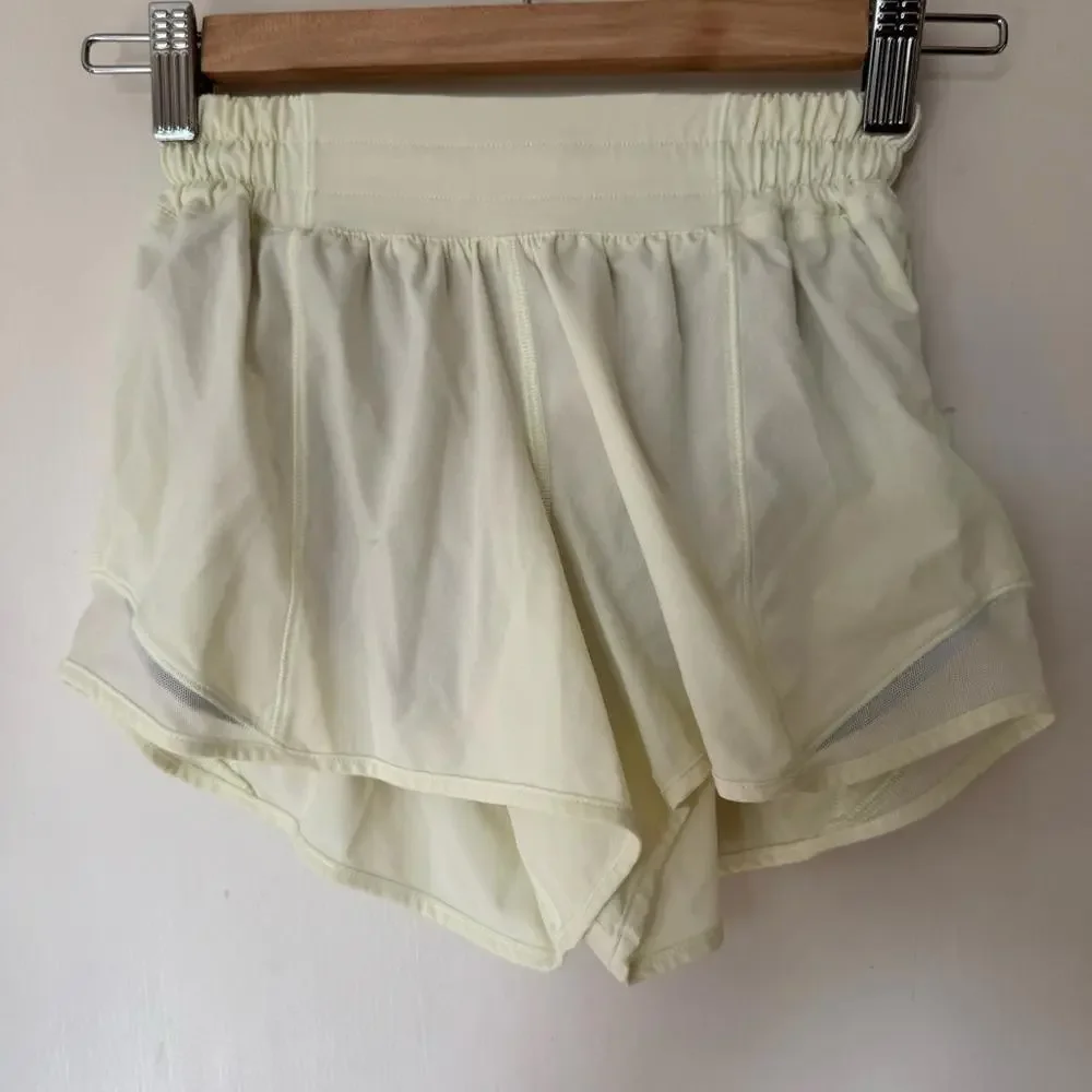 Lululemon Hotty Hot Low-Rise Lined Short 4